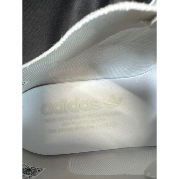 adidas Originals NMD_V3 White Running Gym Sneakers men sz 8 - Picture 9 of 9